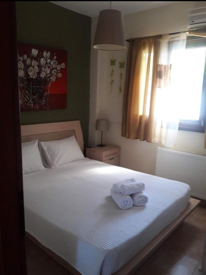 Hill Blue Appartement Nikiti  Buitenkant foto