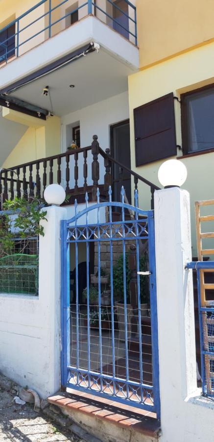 Hill Blue Appartement Nikiti  Buitenkant foto